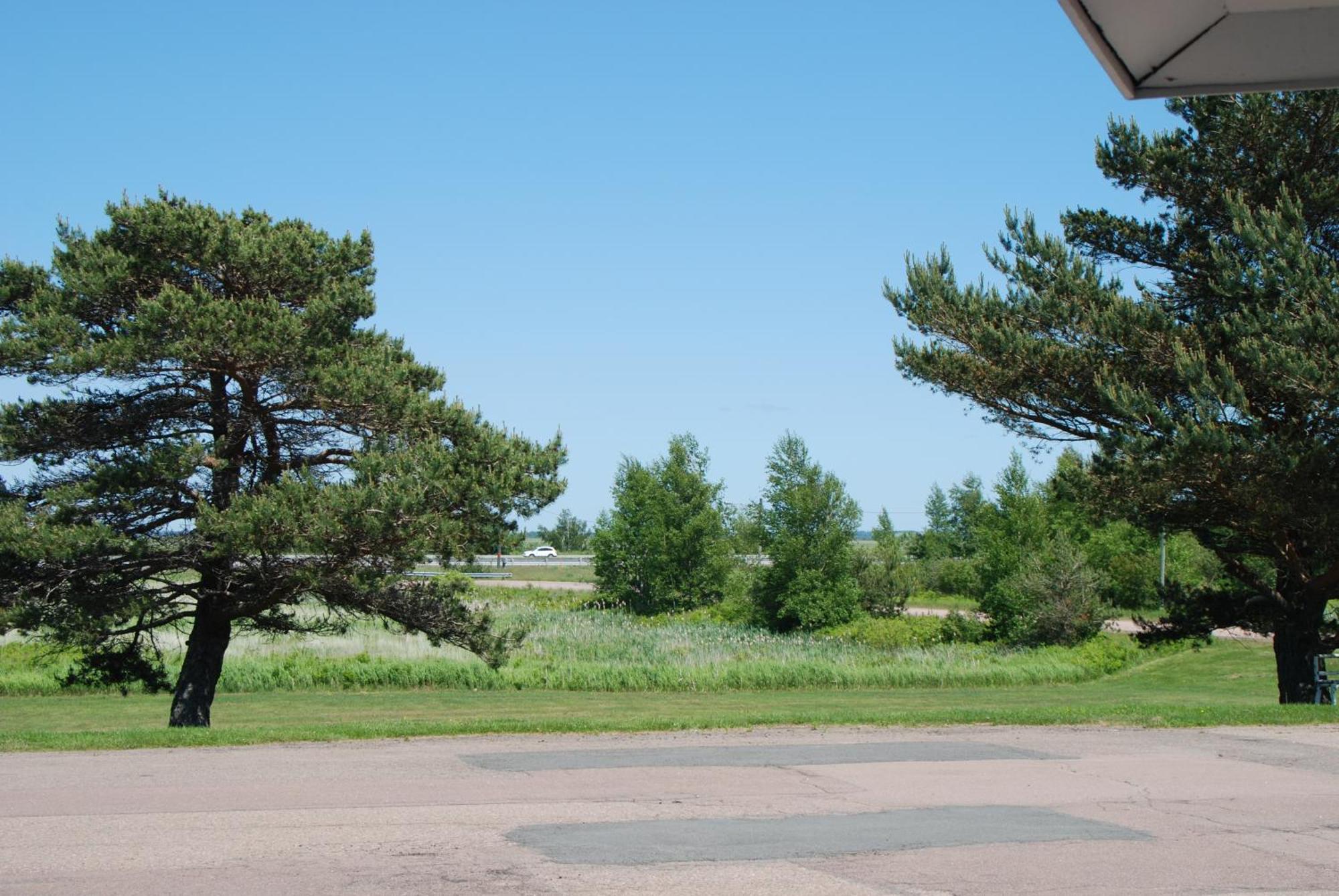 Tantramar Motel Sackville Zewnętrze zdjęcie