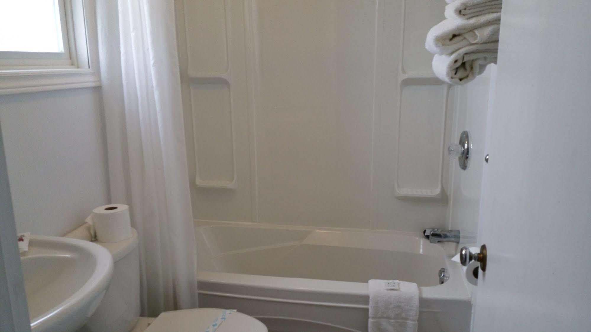 Tantramar Motel Sackville Zewnętrze zdjęcie
