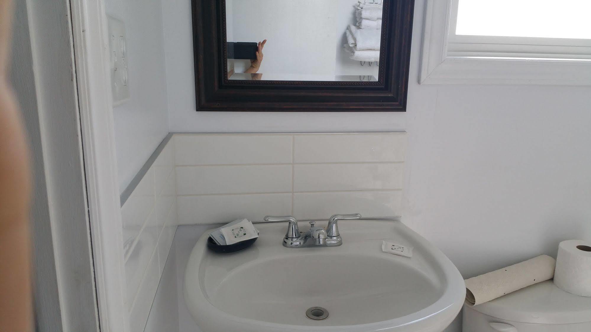 Tantramar Motel Sackville Zewnętrze zdjęcie